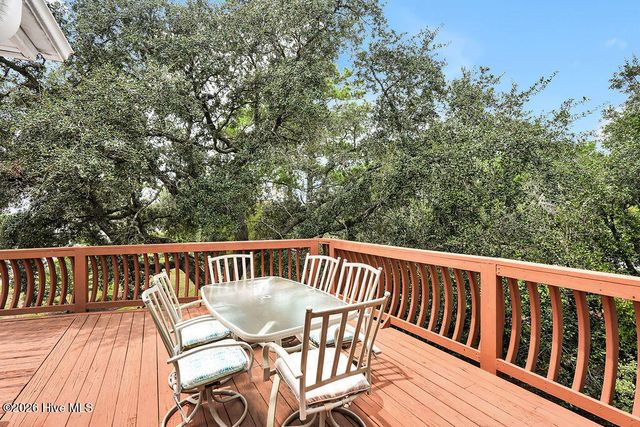 9001 Saint Stephens Place, Wilmington, NC 28412