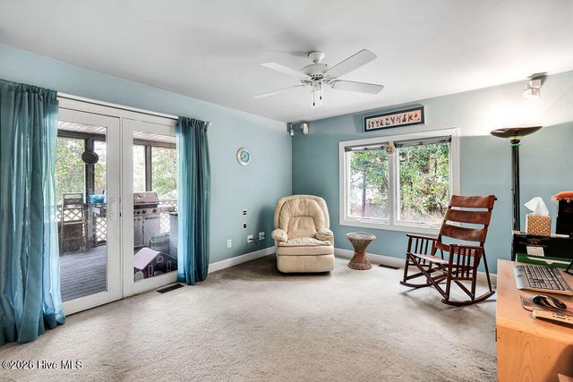 9001 Saint Stephens Place, Wilmington, NC 28412