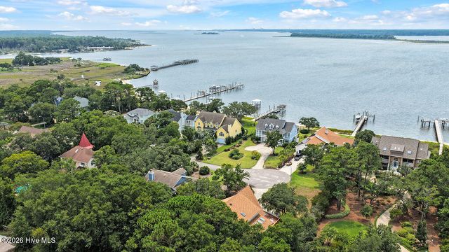 9001 Saint Stephens Place, Wilmington, NC 28412