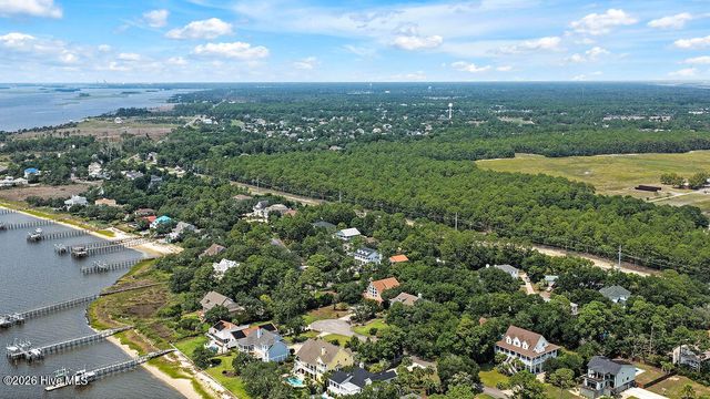 9001 Saint Stephens Place, Wilmington, NC 28412