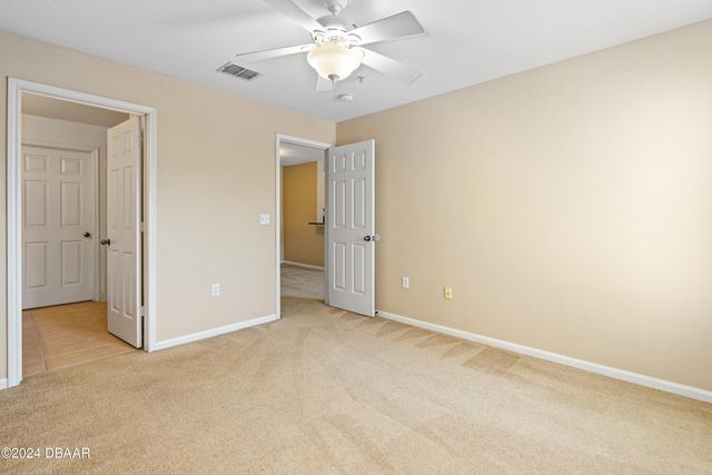 940 Village Trl Unit 3-203, Port Orange, FL 32127