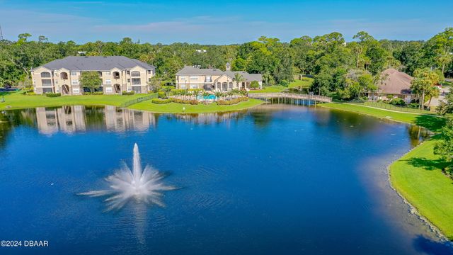 940 Village Trl Unit 3-203, Port Orange, FL 32127