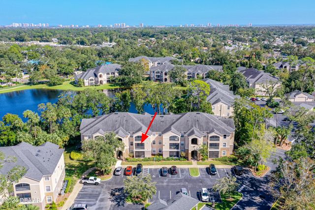 940 Village Trl Unit 3-203, Port Orange, FL 32127