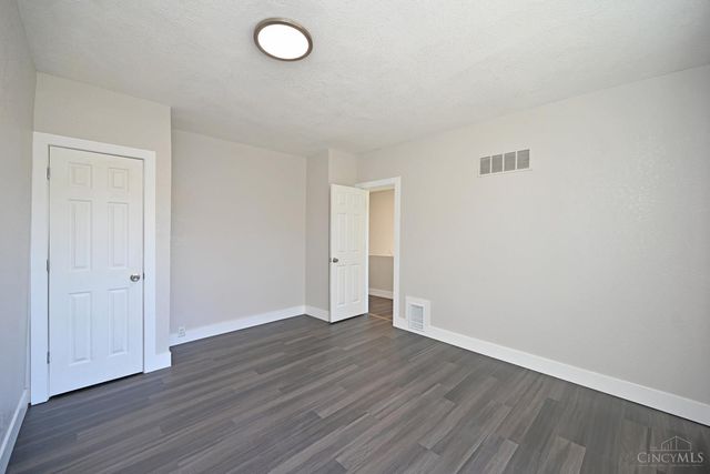962 Mansion Avenue, Cincinnati, OH 45205