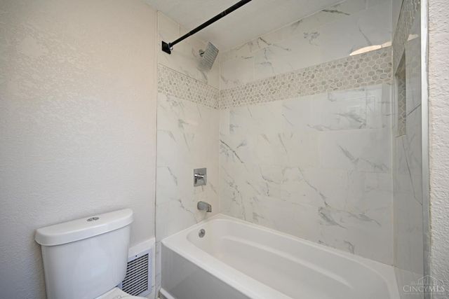 962 Mansion Avenue, Cincinnati, OH 45205