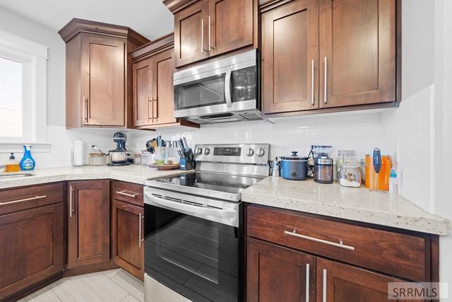 322 North Pointe Drive, Idaho Falls, ID 83401