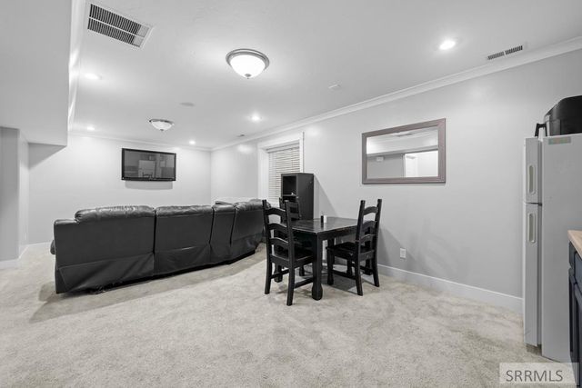 322 North Pointe Drive, Idaho Falls, ID 83401