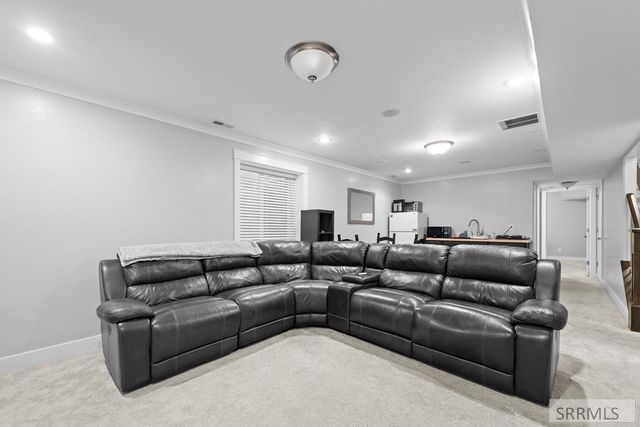 322 North Pointe Drive, Idaho Falls, ID 83401