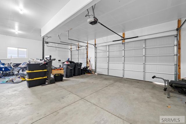 322 North Pointe Drive, Idaho Falls, ID 83401