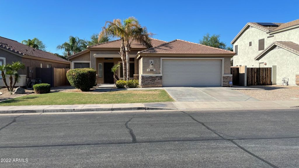 324 W ORIOLE Way, Chandler, AZ 85286