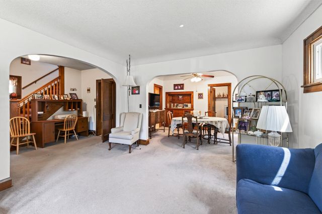 3521 36th Avenue S, Minneapolis, MN 55406