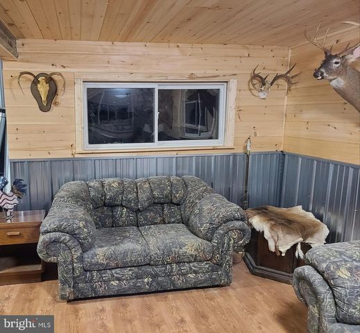 144 HAWSBRICK ST, Lewistown, PA 17044