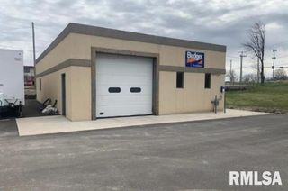 2301 69TH Avenue, Moline, IL 61265