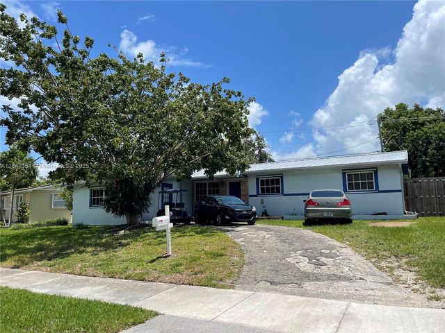 19711 Whispering Pines Rd, Cutler Bay, FL 33157