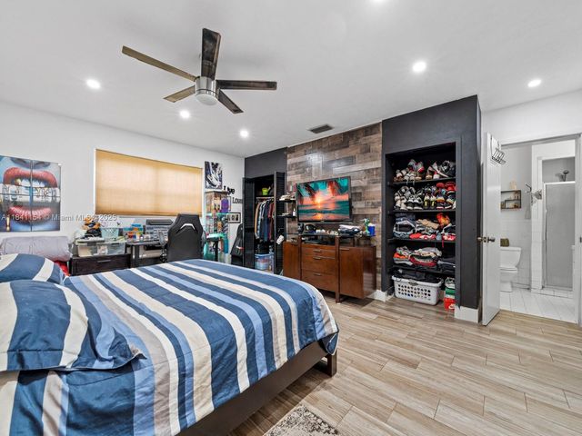 19711 Whispering Pines Rd, Cutler Bay, FL 33157