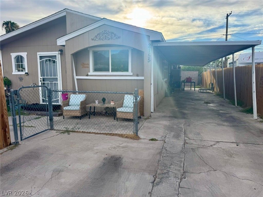 2155 Bryce Canyon Avenue, Las Vegas, NV 89156 — exterior