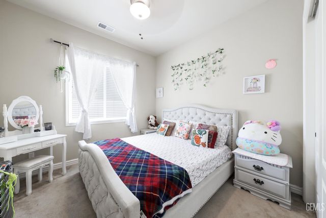 12410 Parkerhill Drive, Bakersfield, CA 93311