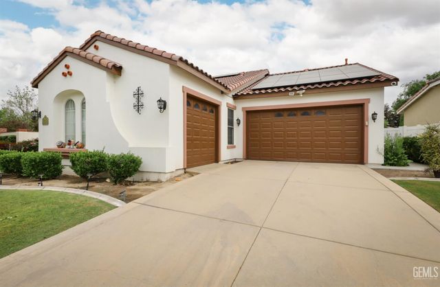 12410 Parkerhill Drive, Bakersfield, CA 93311