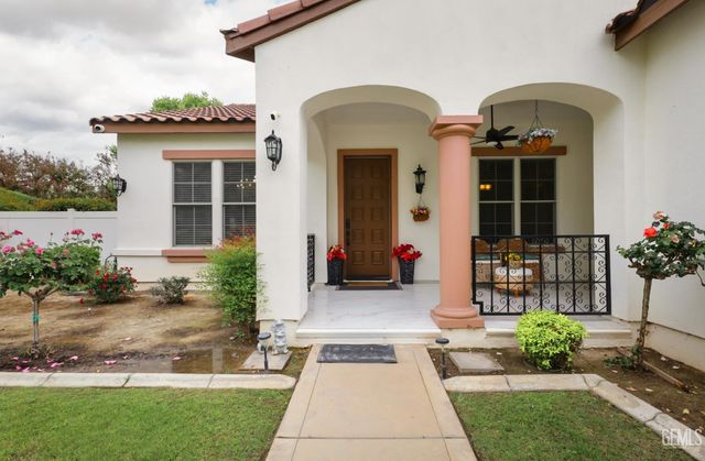 12410 Parkerhill Drive, Bakersfield, CA 93311