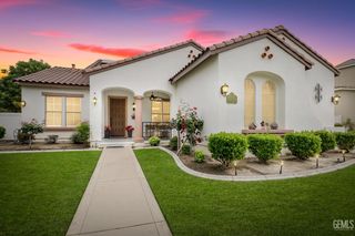 12410 Parkerhill Drive, Bakersfield, CA 93311