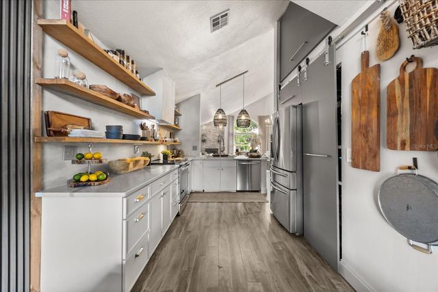 989 SUMMER LAKES DRIVE, Orlando, FL 32835