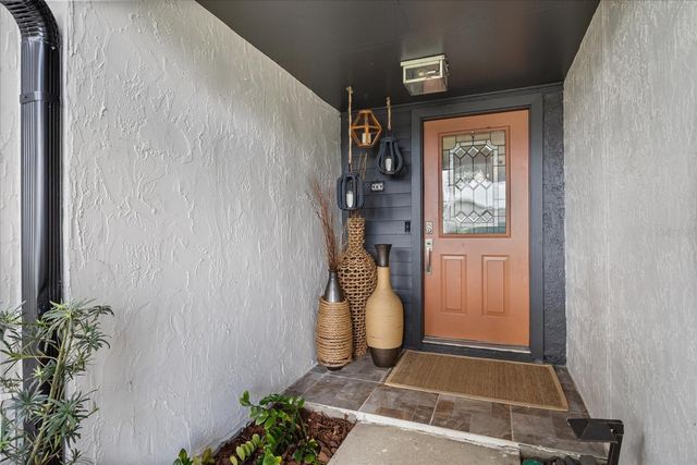 989 SUMMER LAKES DRIVE, Orlando, FL 32835