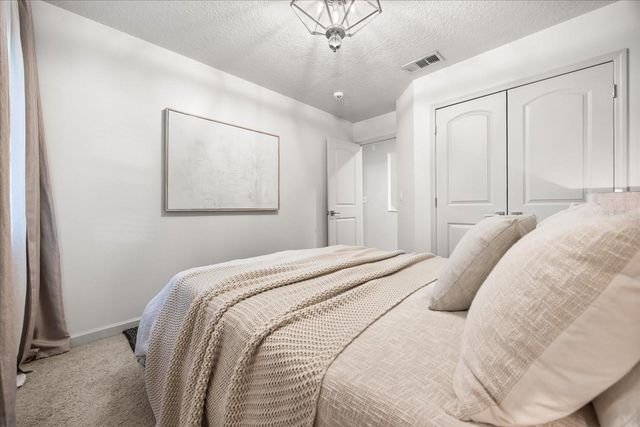 989 SUMMER LAKES DRIVE, Orlando, FL 32835