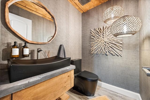 989 SUMMER LAKES DRIVE, Orlando, FL 32835