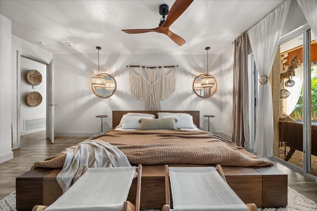 989 SUMMER LAKES DRIVE, Orlando, FL 32835