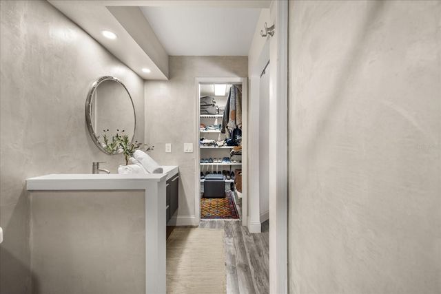 989 SUMMER LAKES DRIVE, Orlando, FL 32835