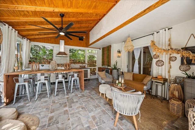 989 SUMMER LAKES DRIVE, Orlando, FL 32835