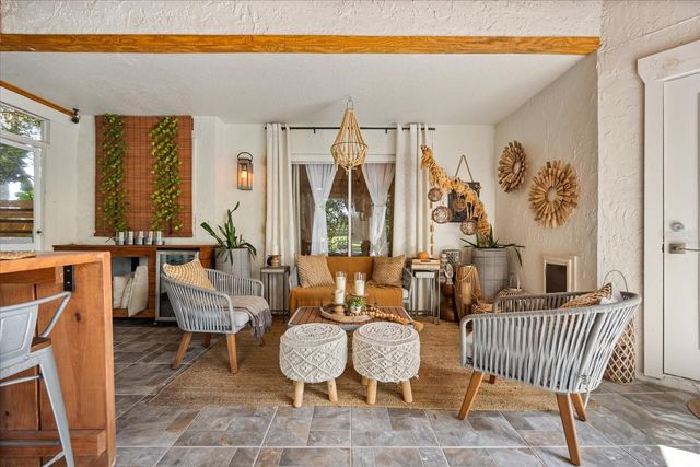 989 SUMMER LAKES DRIVE, Orlando, FL 32835