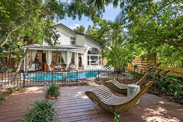 989 SUMMER LAKES DRIVE, Orlando, FL 32835