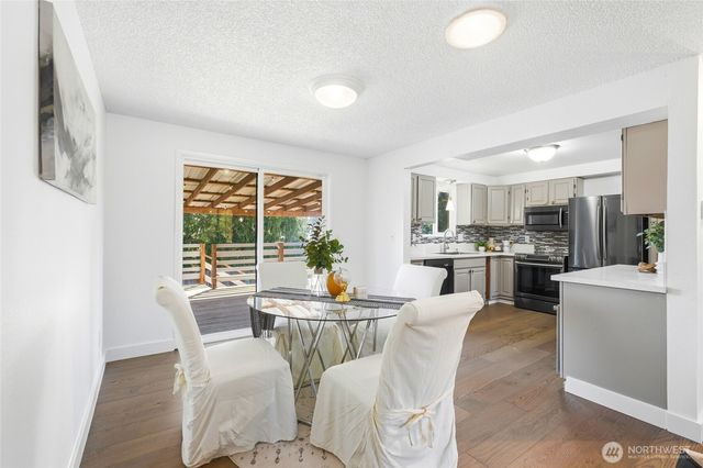 3613 98th Drive SE, Lake Stevens, WA 98258