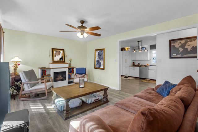 131 Bannermans Mill Road, Richlands, NC 28574