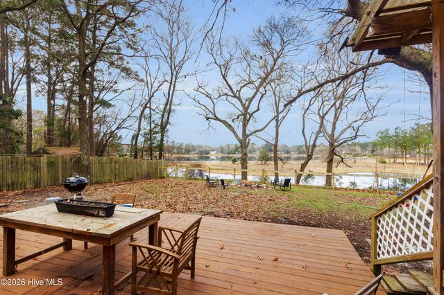 131 Bannermans Mill Road, Richlands, NC 28574