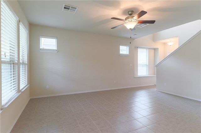 121 Palestine CV, Hutto, TX 78634