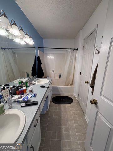 102 Blueberry Court, Kingsland, GA 31548