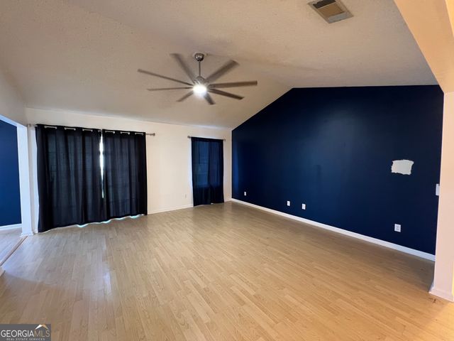 102 Blueberry Court, Kingsland, GA 31548