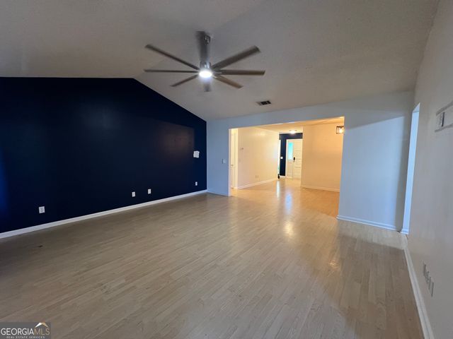 102 Blueberry Court, Kingsland, GA 31548