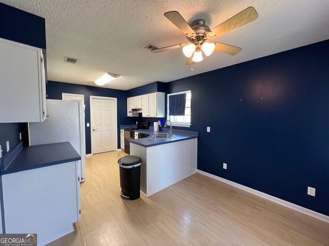 102 Blueberry Court, Kingsland, GA 31548