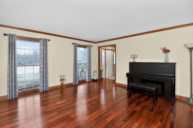 6081 BROOKLINE Court, Lisle, IL 60532