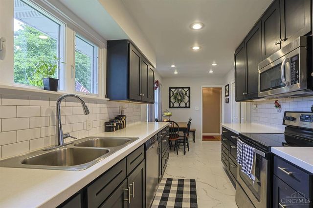 3711 Sherman Avenue, Middletown, OH 45044