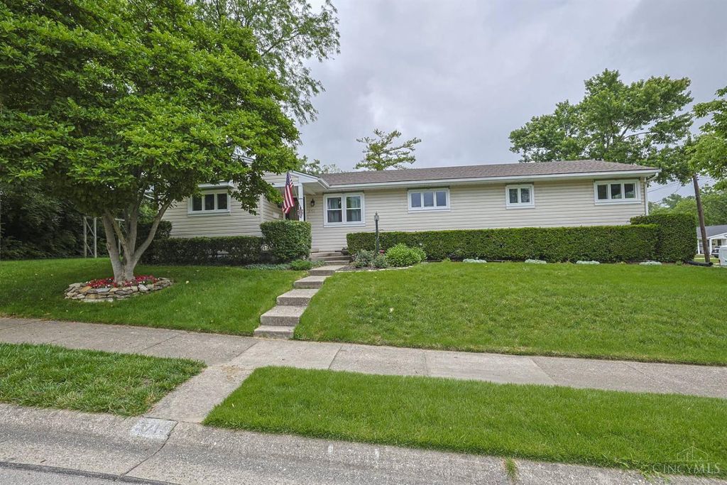 3711 Sherman Avenue, Middletown, OH 45044