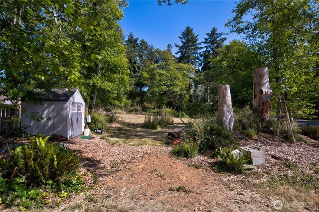 800 Duck Lake Drive SE, Ocean Shores, WA 98569