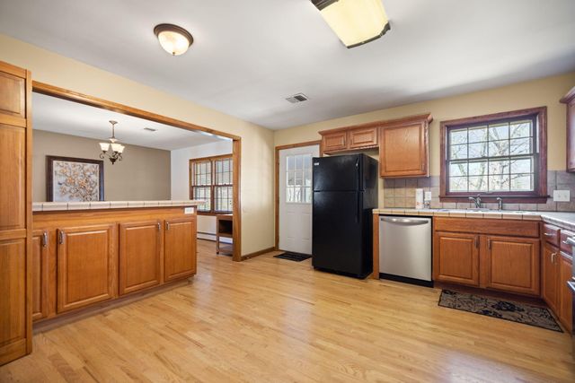 325 Maple Avenue, Burnside, KY 42519