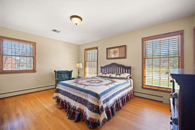 325 Maple Avenue, Burnside, KY 42519