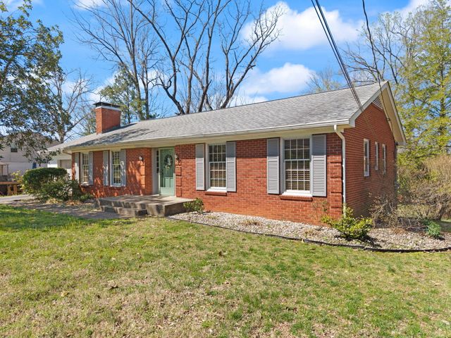 325 Maple Avenue, Burnside, KY 42519