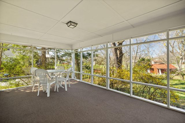 325 Maple Avenue, Burnside, KY 42519