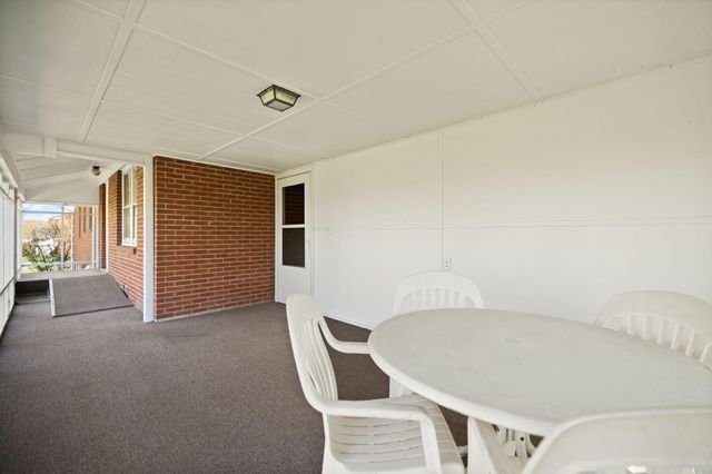 325 Maple Avenue, Burnside, KY 42519